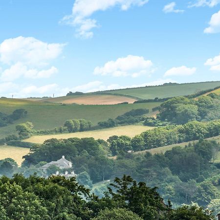The Treehouse At Salcombe Farm Villa Dış mekan fotoğraf