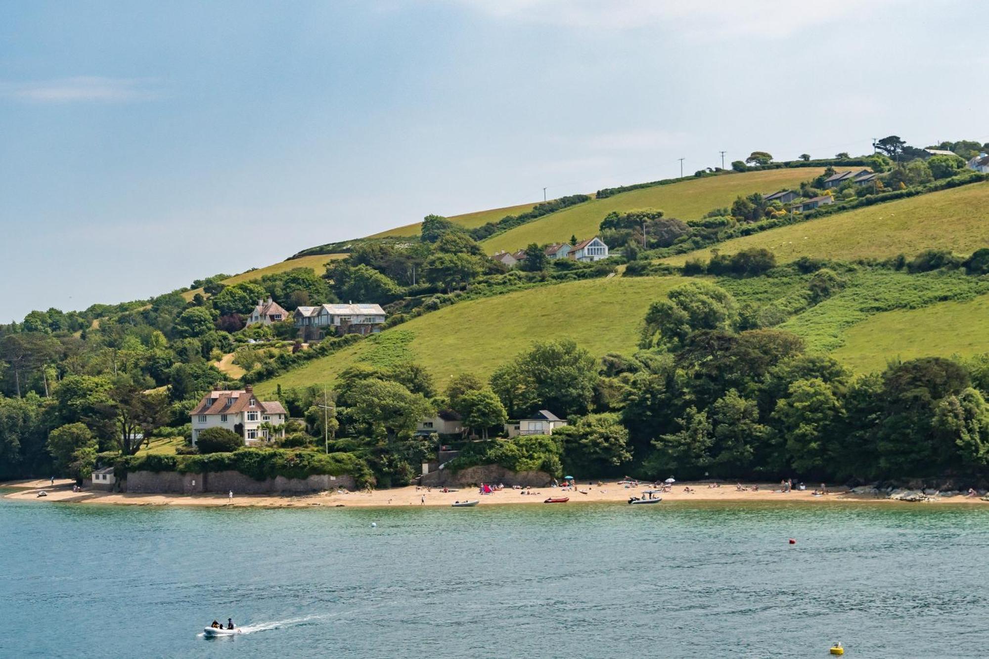 The Treehouse At Salcombe Farm Villa Dış mekan fotoğraf